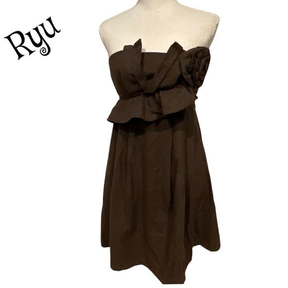 RYU brown, strapless wool and poly dress w/ side zipper closure - Picture 1 of 7